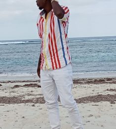 Said Idd, 31 years old, Straight, Woman