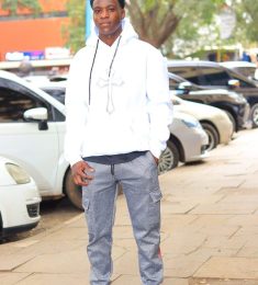 Clinton, 21 years old, Straight, Man