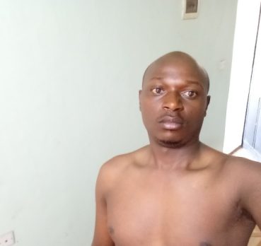 Francis Kanyari, 31 years old, Kasarani, Kenya
