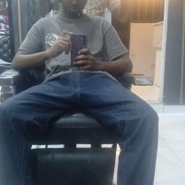 Jay, 20 years old, StraightNairobi, Kenya