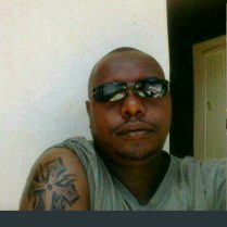 Lenny Mutua, 44 years old, StraightAthi River, Kenya