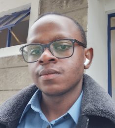 Kim, 20 years old, Straight, Man