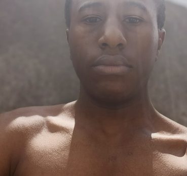 Nick, 18 years old, Kasarani, Kenya