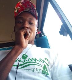 Clovis Ouma, 25 years old, Straight, Man