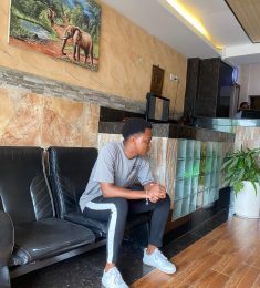 Pappi, 22 years old, Straight, Man